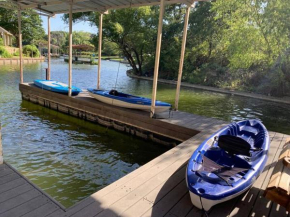 Spacious lake house with private dock sleeps 14